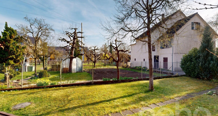 Grosszügiges Wohnen mit Terrasse, Garten und viel Komfort image 9