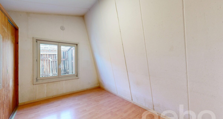 Cheyres: Petite maison à réinventer à deux pas du lac image 7