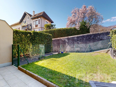Villa mitoyenne avec vue dégagée sur les Alpes et le lac image 2