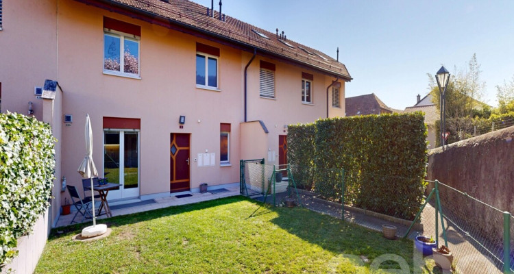 Villa mitoyenne avec vue dégagée sur les Alpes et le lac image 3