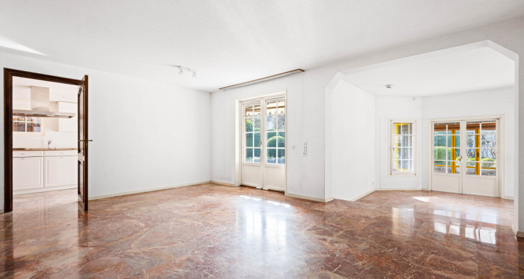 Freistehendes 6-Zimmer Einfamilienhaus mit grossem Garten image 5