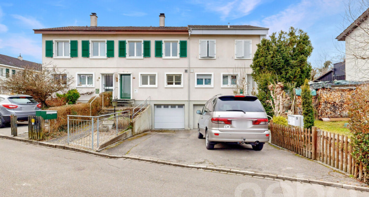 Reihenmittelhaus mit viel Ausbaupotential an bevorzugter Wohnlage image 1