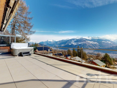 Superbe chalet avec vue dégagée à Savièse image 2