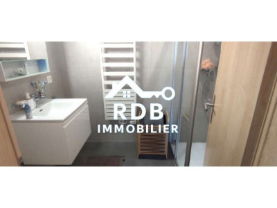 Appartement de 4,5 pièces au 2ème étage situé à Sullens 1036 image 8