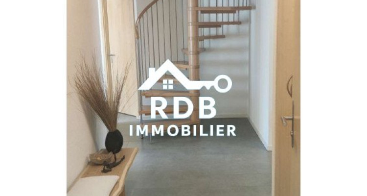 Appartement de 4,5 pièces au 2ème étage situé à Sullens 1036 image 1