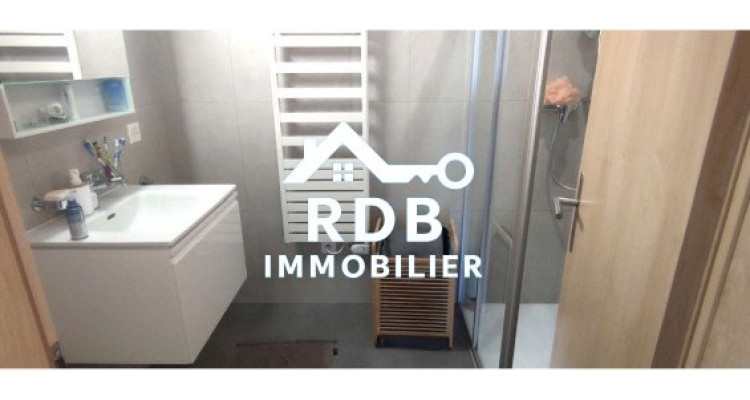 Appartement de 4,5 pièces au 2ème étage situé à Sullens 1036 image 8