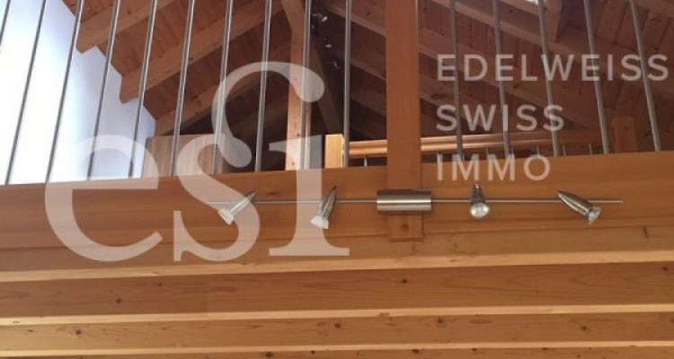 A louer, joli 2.5 pces avec mezzanine dans villa à Muraz image 4