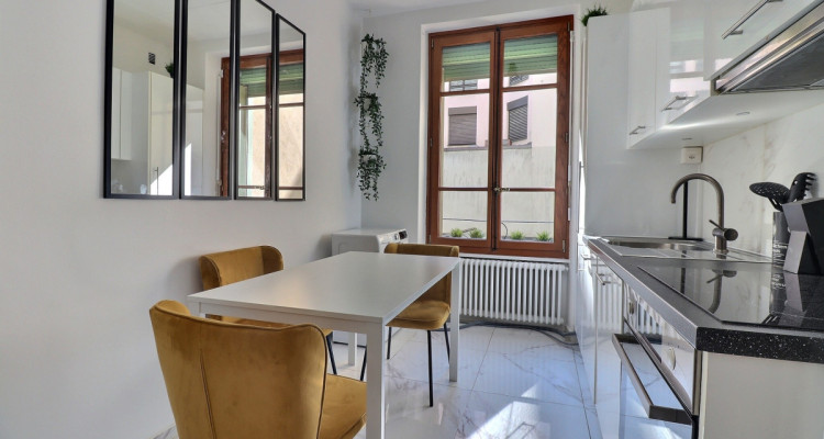 Beau 3 pièces meublé de 70 m² – Plainpalais image 8