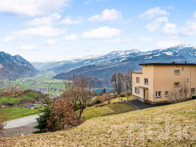 Panorama, Diskretion und Freiraum ? Haus in Walenstadtberg image 2