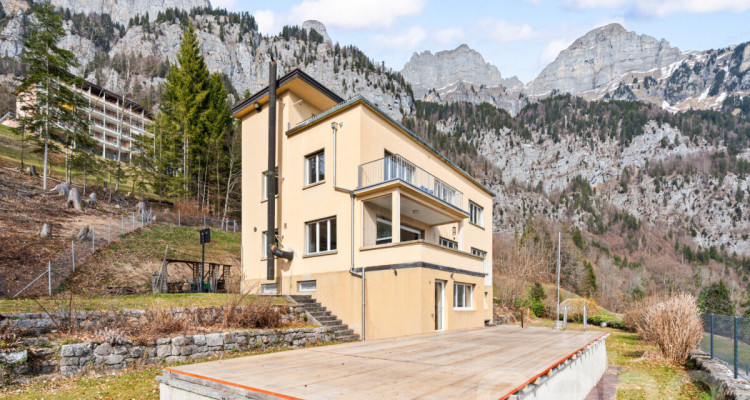 Panorama, Diskretion und Freiraum ? Haus in Walenstadtberg image 1