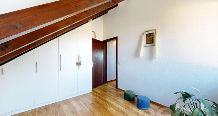 Joli duplex de 4,5 pièces au calme absolu à Renens image 12