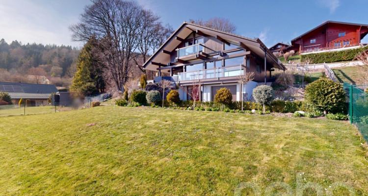 Villa HUF HAUS avec vue sur le Lac et les Alpes image 1