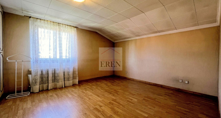 Maison individuelle 4,5 pièces de 160 m2 avec terrasse-pelouse + sous-sol image 11