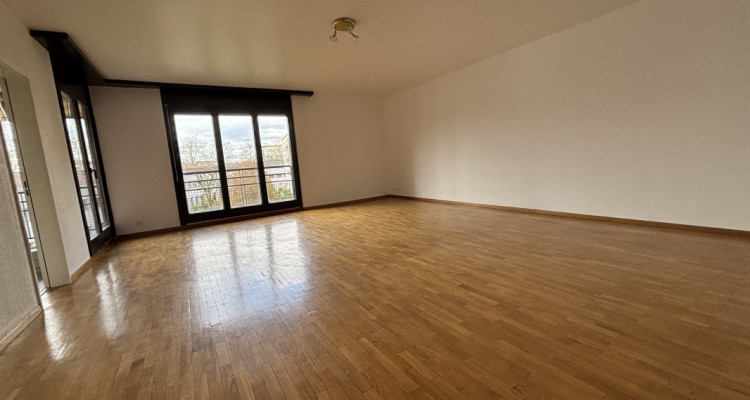 Magnifique 5 pièces avec balcon au Petit-Lancy image 1