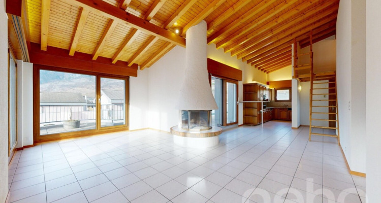 Attique 4 pièces au coeur de Conthey - Terrasses généreuses image 3