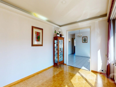 Charmant maison individuelle de 5,5 pièces avec beaucoup de potentiel image 5