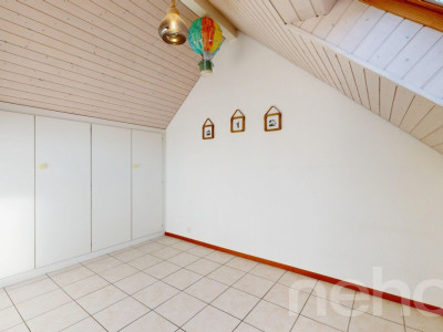 Charmant duplex mansardé 4.5 pièces, lumineux et généreux à Gland. image 9