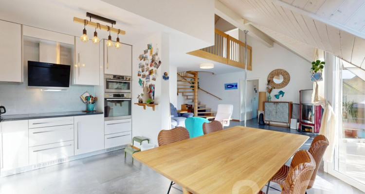 Charmant duplex mansardé 4.5 pièces, lumineux et généreux à Gland. image 4