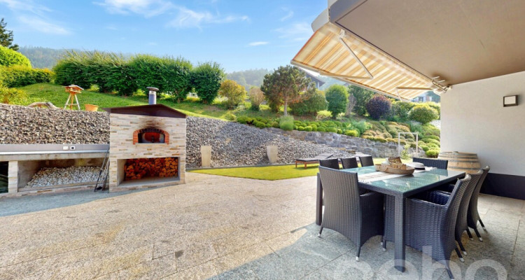 Villa contemporaine avec vue panoramique et cadre de vie privilégié image 4