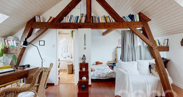 Maison de 5.5p avec Studio : Investissement Idéal à Aubonne image 3