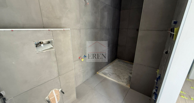 Spacieux attique 4,5 pièces avec terrasse panoramique de 68 m2 image 7