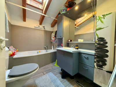 Villa individuelle 6 pièces de 146 m2 habitables + sous-sol avec garage - Idéale pour famille c image 6