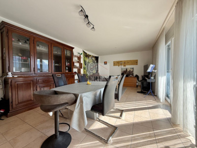 Appartement 3,5 pièces avec terrasse sud-ouest au 2ème étage à Conthey copie image 5