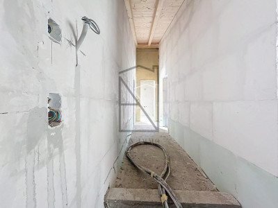 Luxurious 4-Bedroom Apartment in Mex-Suisse image 6