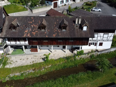 Proche de Bâle immeuble de rendement entièrement rénové de 6 appartements 7 places de parking pas de vacants. image 8