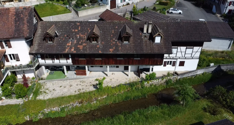 Proche de Bâle immeuble de rendement entièrement rénové de 6 appartements 7 places de parking pas de vacants. image 8