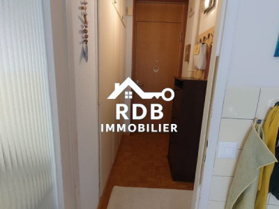 Appartement de 3 pièces au 2ème étage situé à Genève 1202 image 8