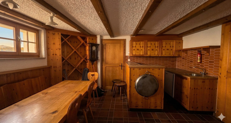 Grande maison avec jardin sur Martigny ! Terrain constructible !  image 12