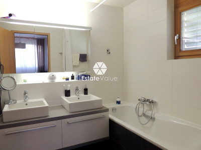 Apartment 4 rooms with a 480 m² garden. image 4