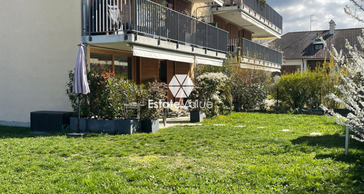 Apartment 4 rooms with a 480 m² garden. image 1
