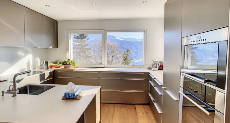 Splendide chalet et sa vue perpétuelle image 3