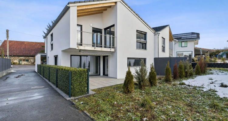 Maison Minergie moderne avec jardin, proche de toutes commodités à Bossonnens image 1