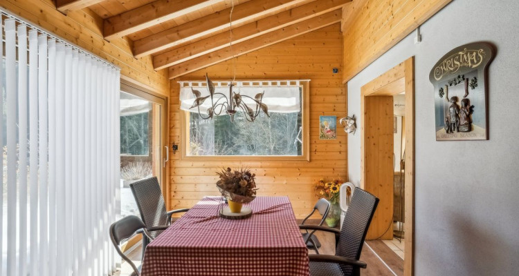 Chalet individuel de charme en lisière de forêt à Torgon  image 4