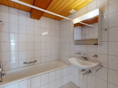 Freistehendes Mehrfamilienhaus mit 3 Wohnungen & Studio in Füllinsdorf image 11