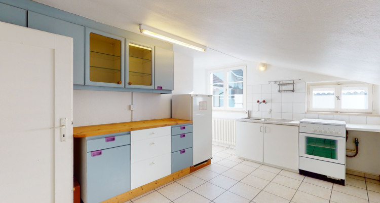 Freistehendes Mehrfamilienhaus mit 3 Wohnungen & Studio in Füllinsdorf image 9