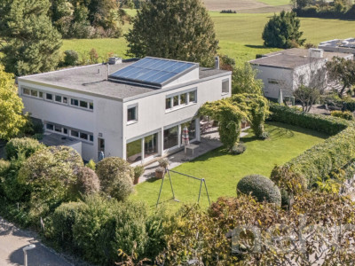 Einfamilienhaus mit Aussenpool  und viel Privatsphäre - Nähe Zürich image 4