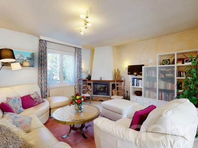 Spacieuse villa au fort potentiel, calme, avec appartement indépendant image 4