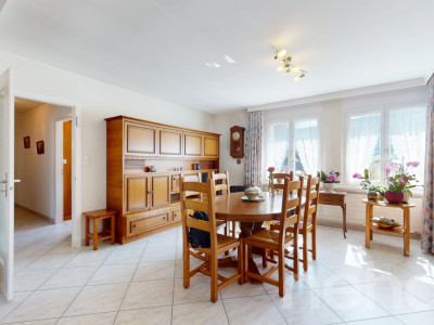 Spacieuse villa au fort potentiel, calme, avec appartement indépendant image 9