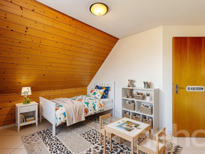 Charmante Dachwohnung mit Galerie und Weitsicht ins Grüne image 4