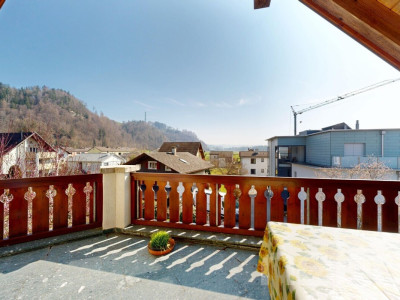 Charmante Dachwohnung mit Galerie und Weitsicht ins Grüne image 10