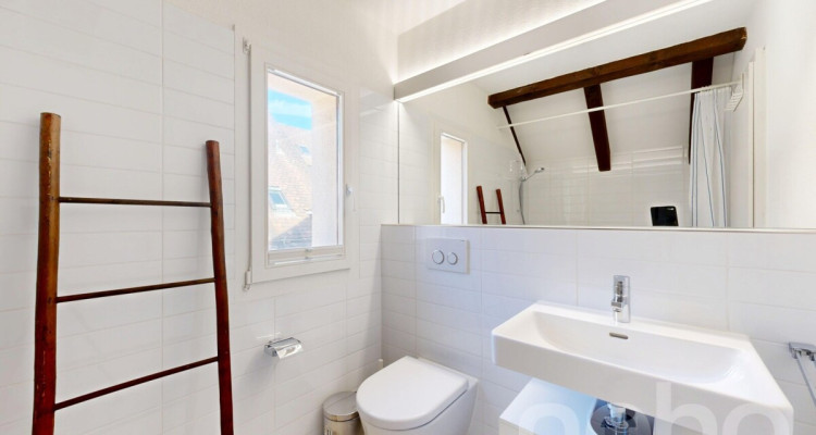 Lichtdurchflutete Dachmaisonette in ruhiger Lage von Zürich-Witikon image 11