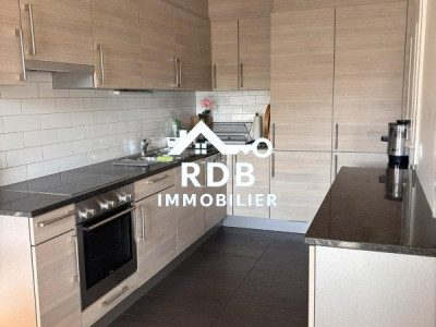 Magnifique appartement de 6 pièces au 4ème étage situé à Genève 1202 image 4