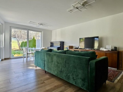  Villa  contigüe située dans un agréable quartier prisé de Fleurier image 6