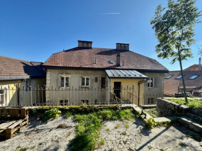 En exclusivité - Immeuble mixte au coeur des Ponts-de-Martel - CHF 800000.- image 2