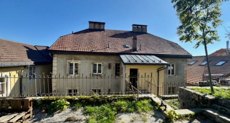 En exclusivité - Immeuble mixte au coeur des Ponts-de-Martel - CHF 800000.- image 2