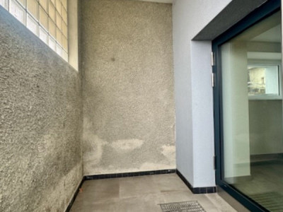  À LOUER   OU À VENDRE, local commercial avec entrée indépendante image 4